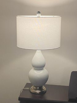 Modern Farmhouse Table Lamp With White Ceramic Base H23"