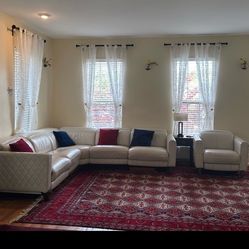 White Leather Sectional Sofa – very good Condition