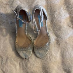 Betsey Johnson