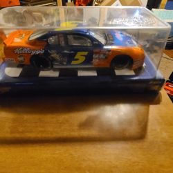 terry labonte #5 kellogg's monte carlo Car Diecast Nascar  Racing New In Box Winners Circle Action
