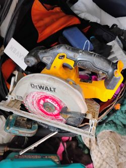 DeWalt Battery/ Tools