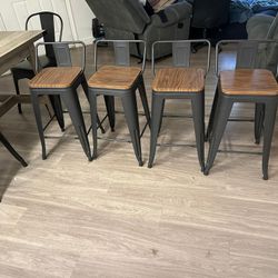 Bar Stools 