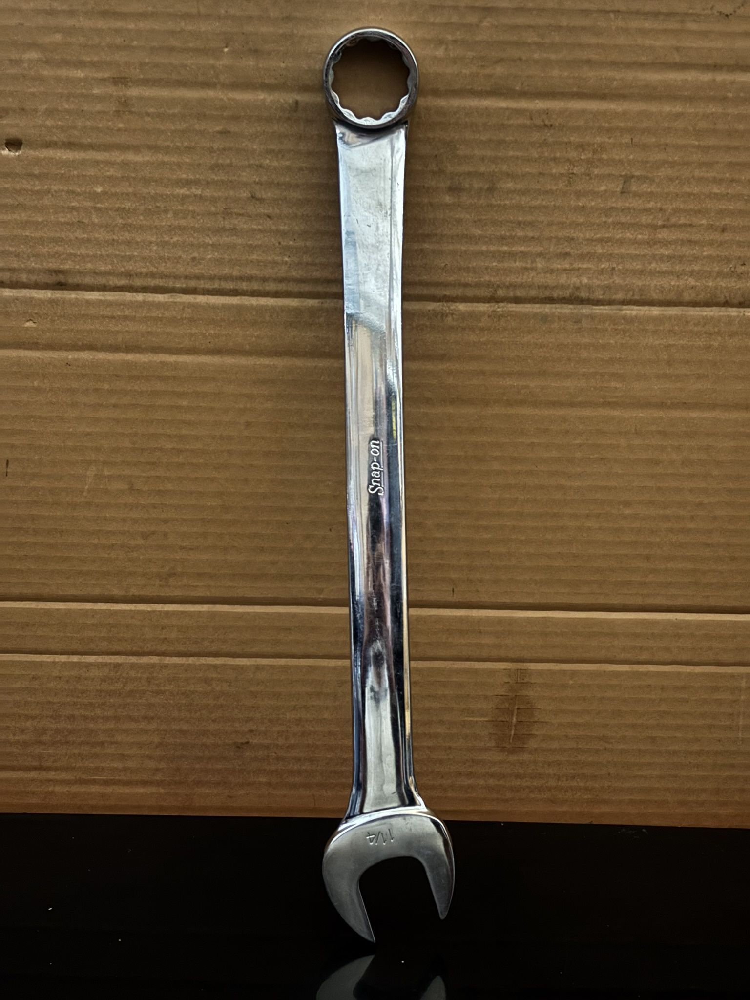 Snap-on Tools 1-1/4" 12-Point SAE Flank Drive® Combination Wrench