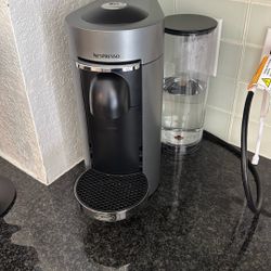Nespresso Vertuo Plus, Grey 