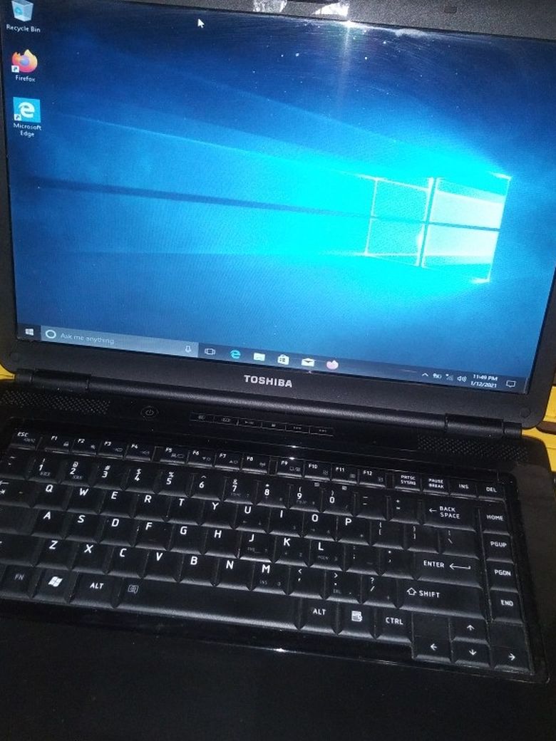 Windows 10 Laptop by Toshiba