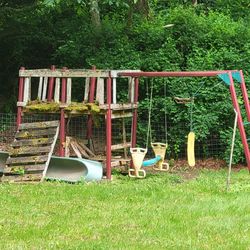 Free Swing set For Parts