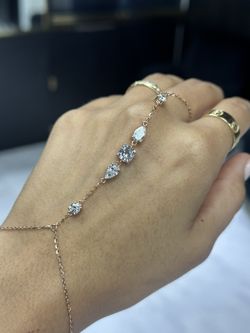 Diamond Hand Chain 14k Gold
