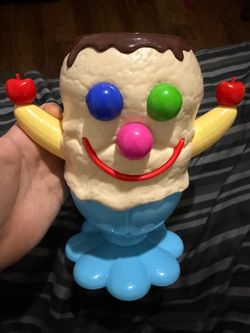 Goofy goober Universal Studios SpongeBob SquarePants Ice Cream Sundae 2026