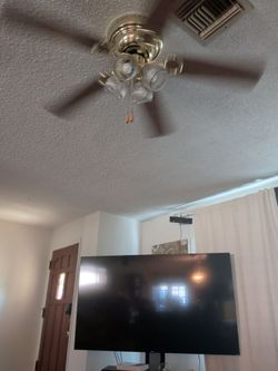 Hisense 75 inch TV