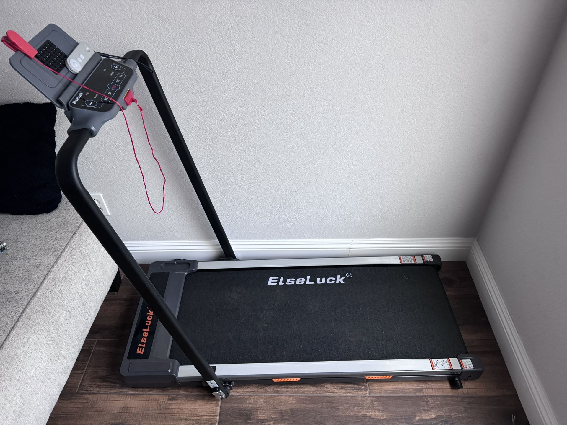 Treadmill Like New! Comes With Remote 