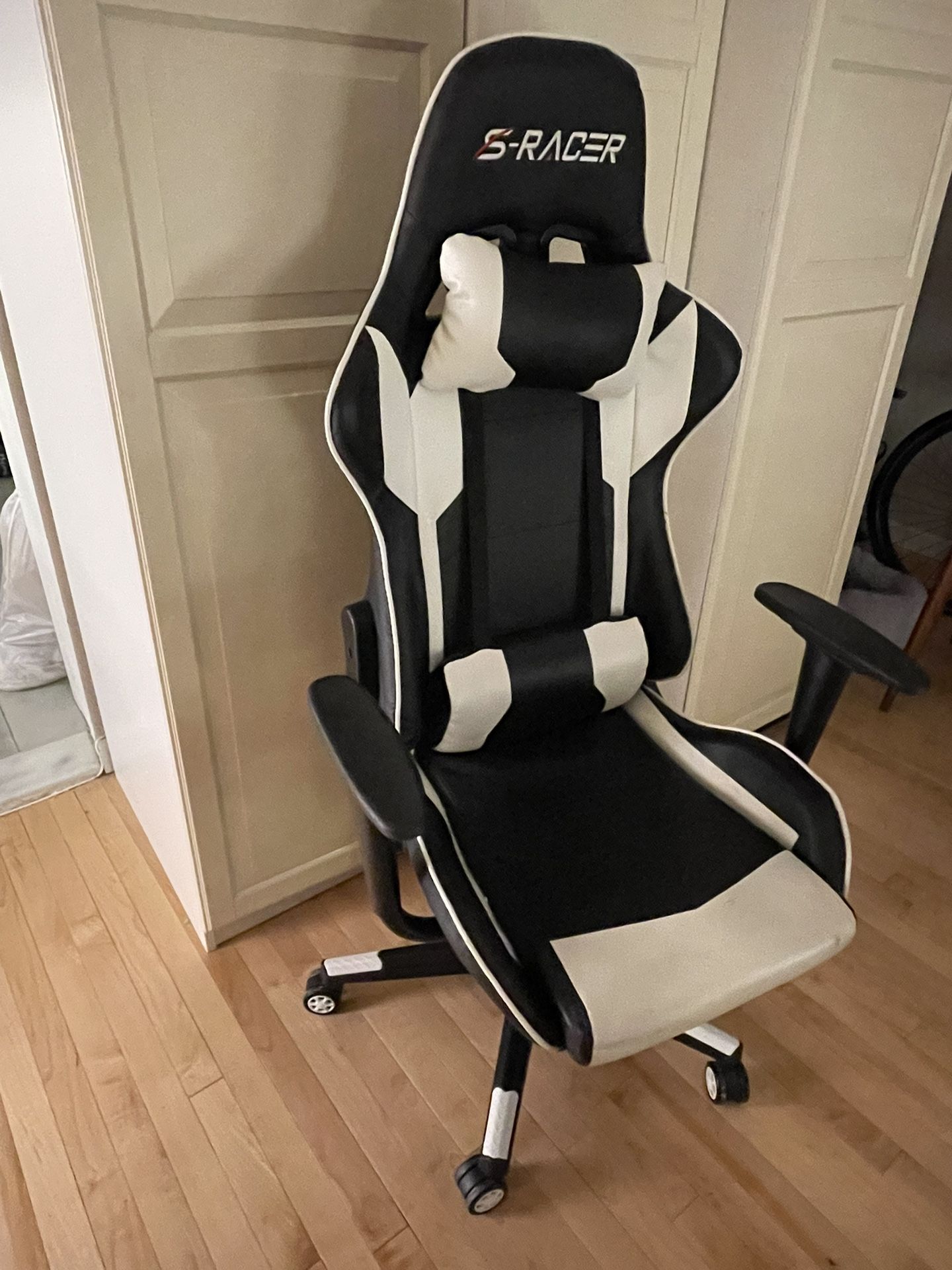Homal S-racer Gaming Chair (white)