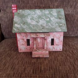 Vintage Cigar Box House