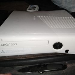 I Have A Xbox 360 And Original Xbox Both Work 50 Bucks