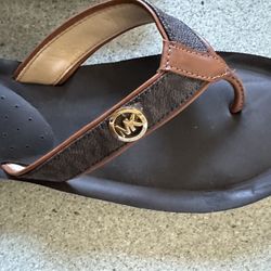 MK Flip Flops