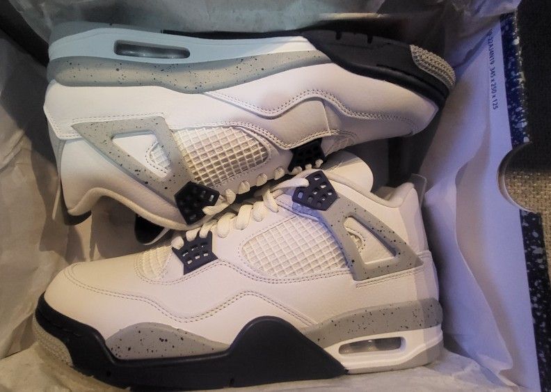 Air Jordan 4 Retro - Size 10 New w/OG Box (Read Description)