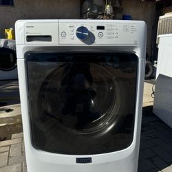 Maytag washer and dryer set 