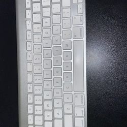 Apple Wireless Keyboard 