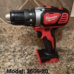 Milwaukee M18 1/2” Drill Driver • New•
