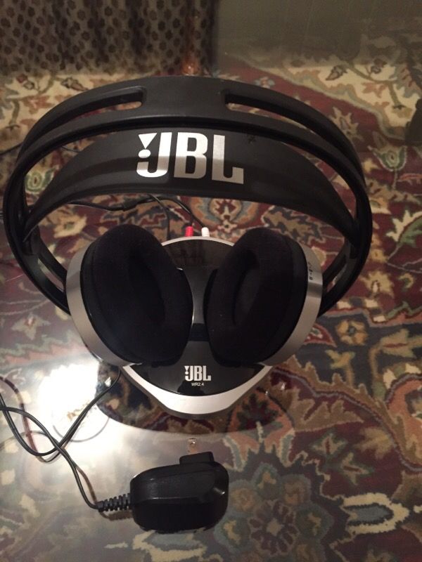 JBL wireless headphones