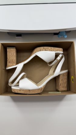 Jessica Simpson White Heels