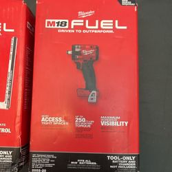 Milwaukee 1/2 Impact Drill 