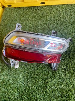2020 Kia Sportage Driver/Left Side Tail Light