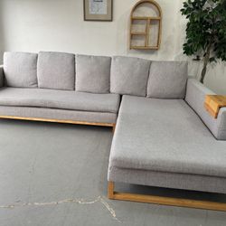 Gus Sectional Sofa