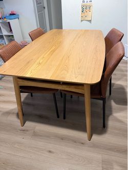 Mid-Century Modern Solid Wood Dining Table Set with 4 Chairs – English Ash – Excellent Condition
