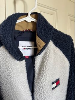 TOMMY JEANS Sweater