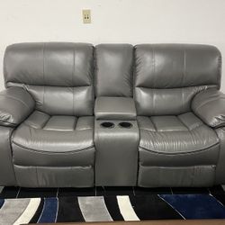 SOFA AND LOVESEATS $999! DELIVERY TODAY! THIS WEEKEND ONLY CRAZY MARKDOWNS! DELIVERY! 