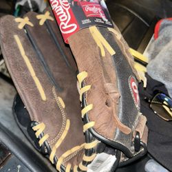 Rawlings Softball Baseball Glove