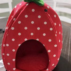 Covered Strawberry Pet Bed 