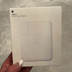 Apple USB-C Power Block 140W