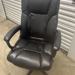 Black leather office chair 