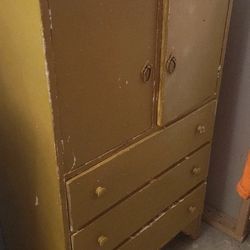 Vintage Wood Cabinet w/Drawers