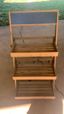 Natural wooden plants stand