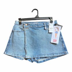 Skort