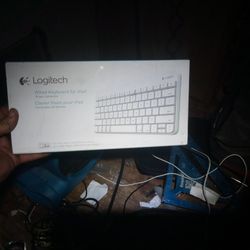 Logitech Wired Keyboard For iPad