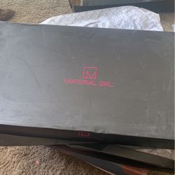 Material Girl Womans Boots 