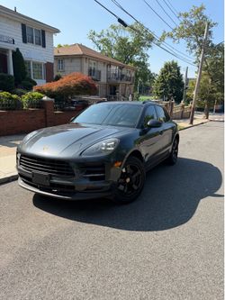 2021 Porsche Macan