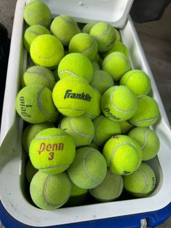 160 Tenis balls