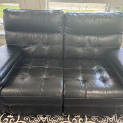 Recliner Couch With Free Side Table And Lamp