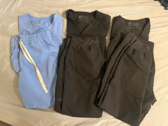 Figs Scrubs size small