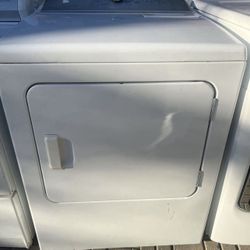 Kenmore Electric Dryer 240 V In Excellent Condition, Azusa 