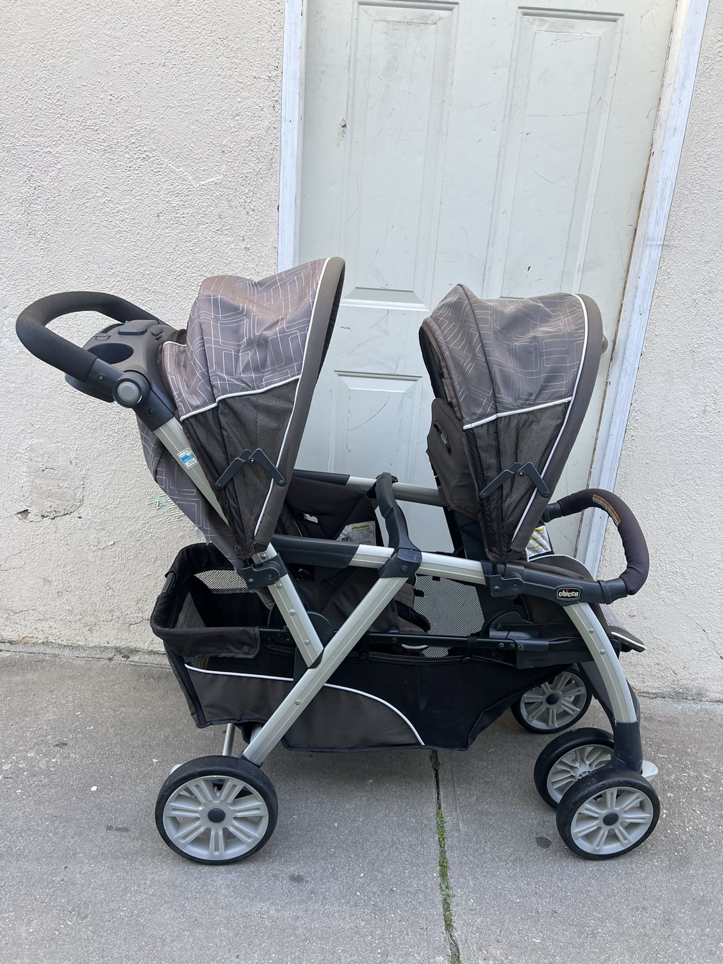 CHICCO DOUBLE STROLLER