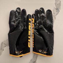 Missouri gloves Black And Yellow Any Size Up From A Large 