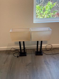 Lamp Pair with USB Charging Power