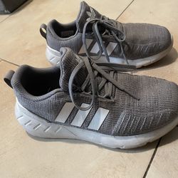 Adidas running shoes Little kid size 2.5