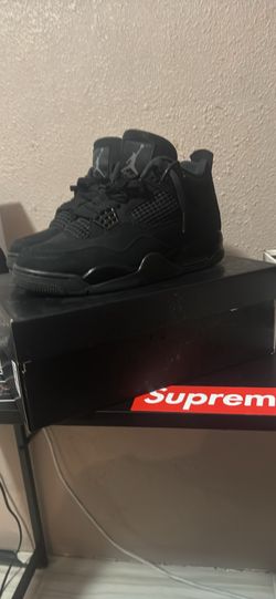 Jordan 4s