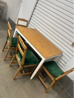 Table chairs